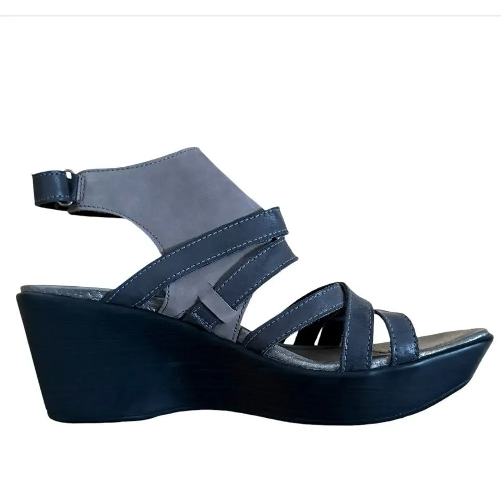 Naot Prestigehed Black/Gray Road Leather Wedge Sandal 40 NWOB